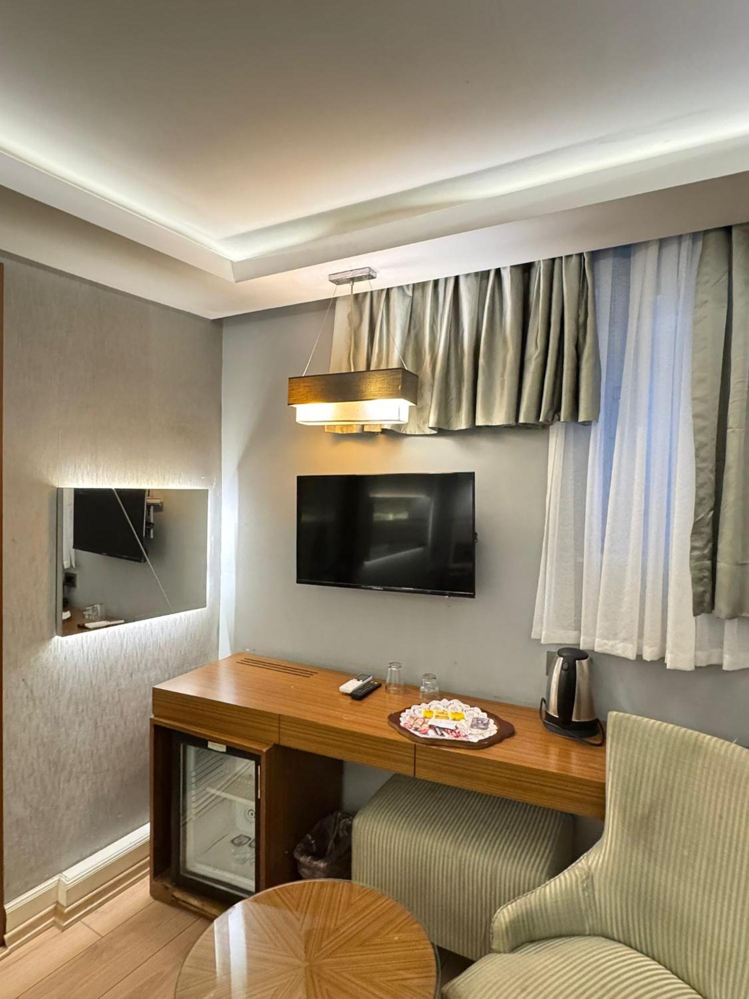 Style Star Hotel Cihangir Istambul Exterior foto