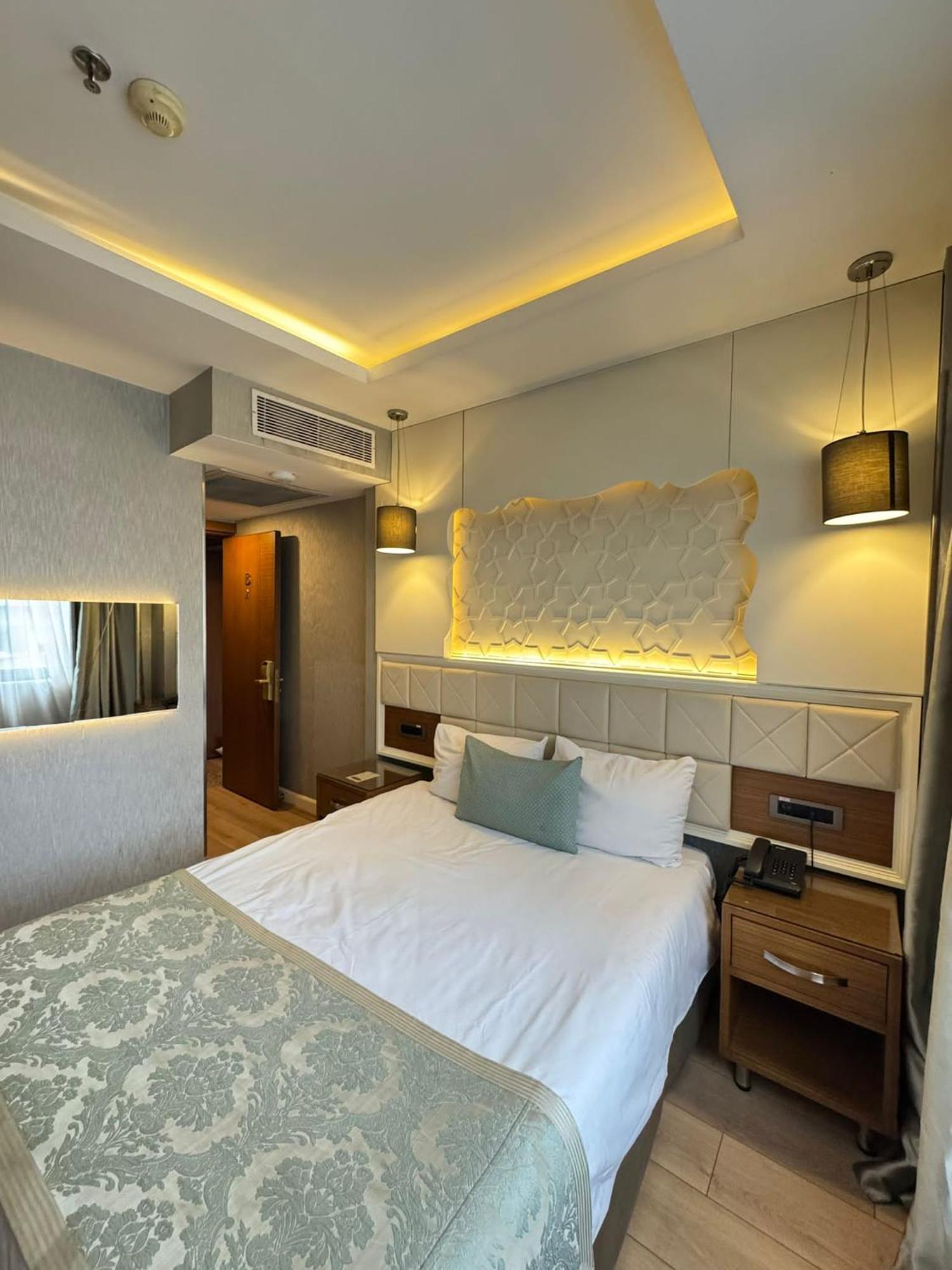 Style Star Hotel Cihangir Istambul Exterior foto