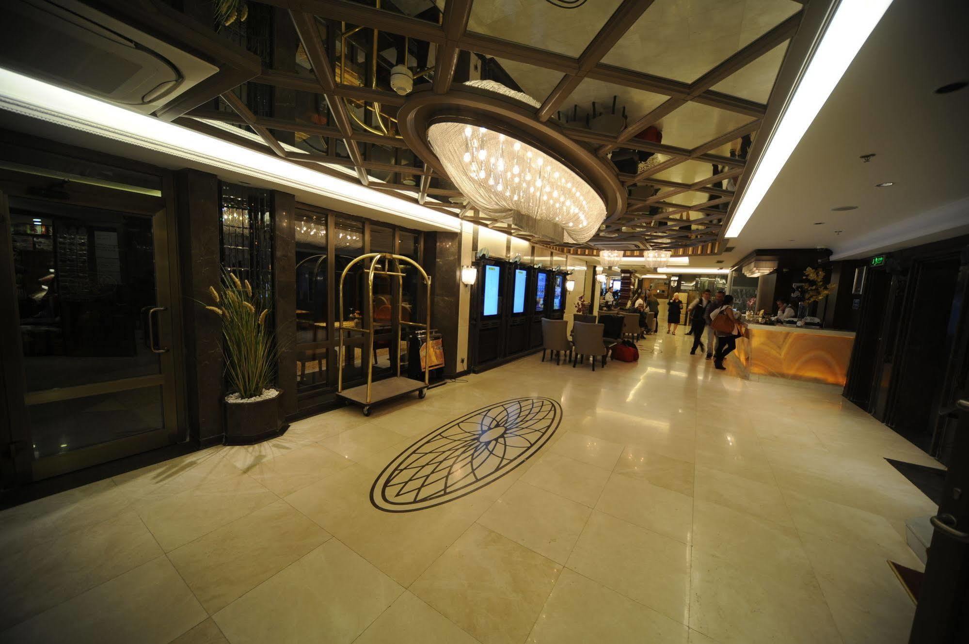 Style Star Hotel Cihangir Istambul Exterior foto